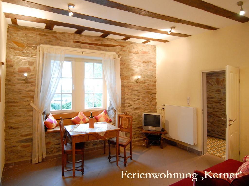 Ferienwohnungen Ferienland Cochem Bruttig-Fankel Ruang foto